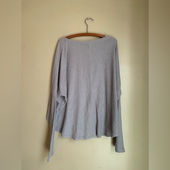 Urban Outfitters Out from Under Waffle Knit Button Down Sz L - Picture 5 of 6